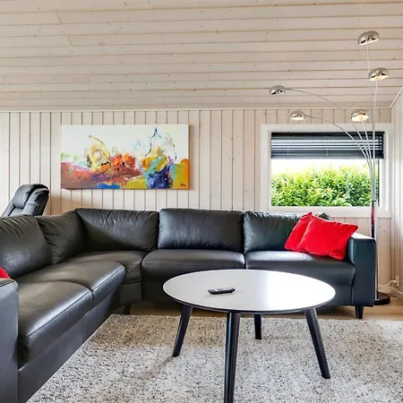 Naimi - 30km From The Sea By Interhome